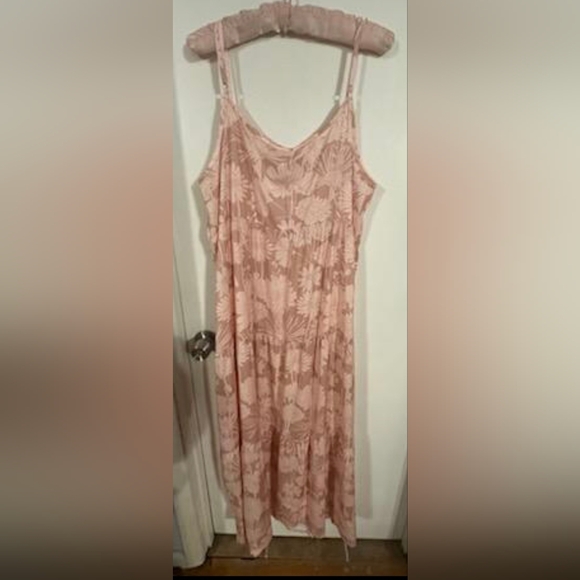 Lularoe nwt. Carina XL pink dress. - Picture 1 of 1